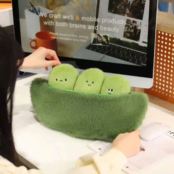 Lifelike Plants Simulation Pea Pod Plush Doll Trinket Fluffy Green Soybeans Plush Keychain 40cm Collection Kidney Bean Plush Toy