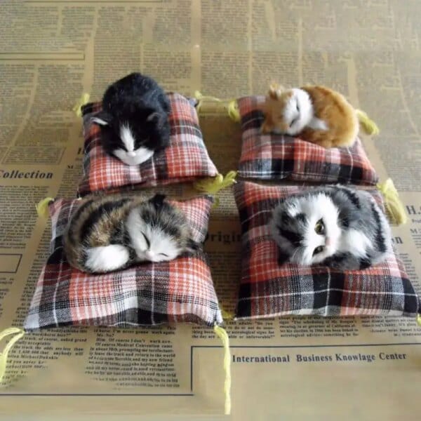 Mini Kawaii Kitty Sleeping Cats Toy Lifelike Cloth Plush Simulation Fur Cat Exquisite Soft Cute Animal Doll Home Decor Kids Gift