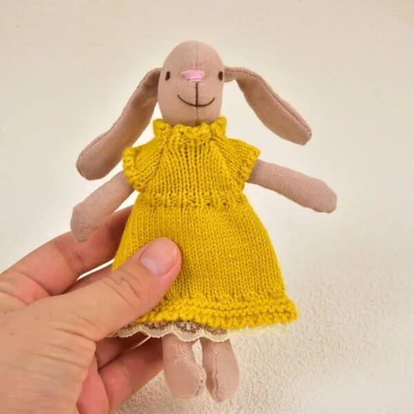 Artist Rabbit Waldorf Doll Knitting Dress Native Cartoon Plush Stuffed Doll Stuffed Soft Handmade Doll Toy Preschool Education