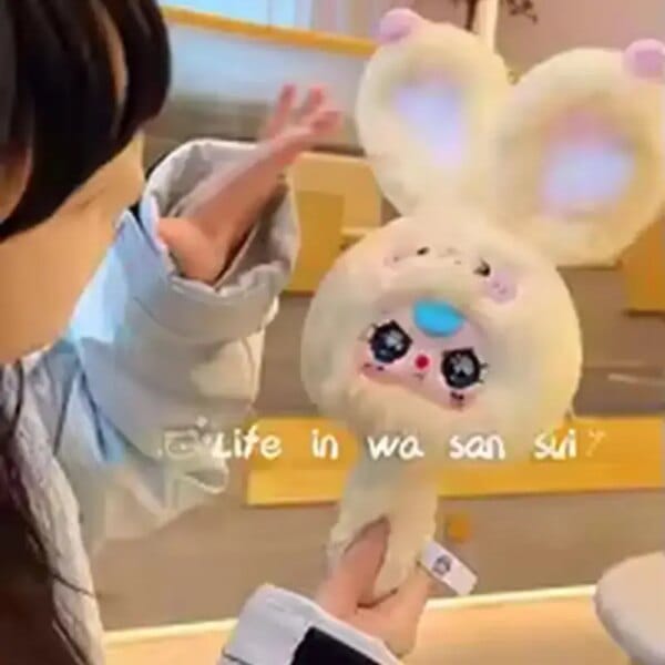 New Genuine Baby Three Magic Mirror Series Cute Doll Ornament Pendant Rabbit Shaped Trendy Play Handmade Model Girl Toy Gift