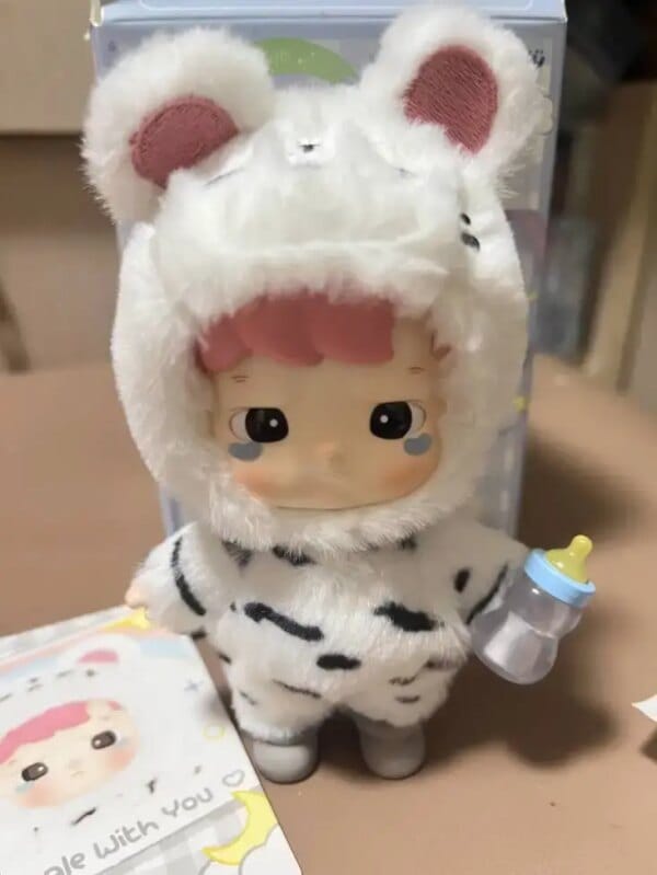 Genuine Hacipupu Animal Snuggle with You Series Mystery Blind Box Action Figure Vinyl Dolls Mystery Box Collection Surprise Toys