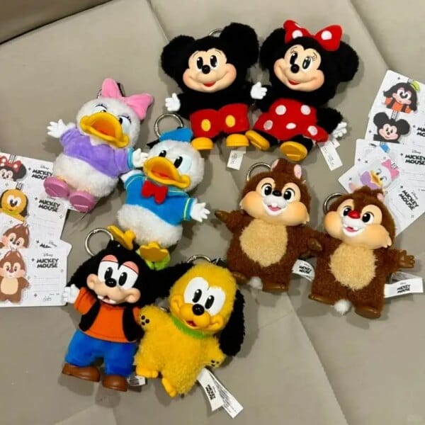 Mickey Family Cute Together Pendant Series Blind Box Handmade Plush Toy Ornament Bagback Decorate Collection Toy Pendant Gifts