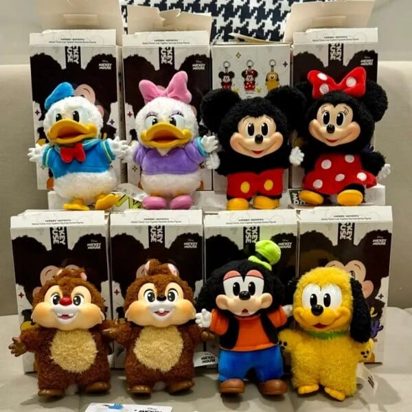 Genuine Mickey Family Cute Together Keychain Series Blind Box Cute Plush Vinyl Doll Pendant Ornament Model Children Toy Gift